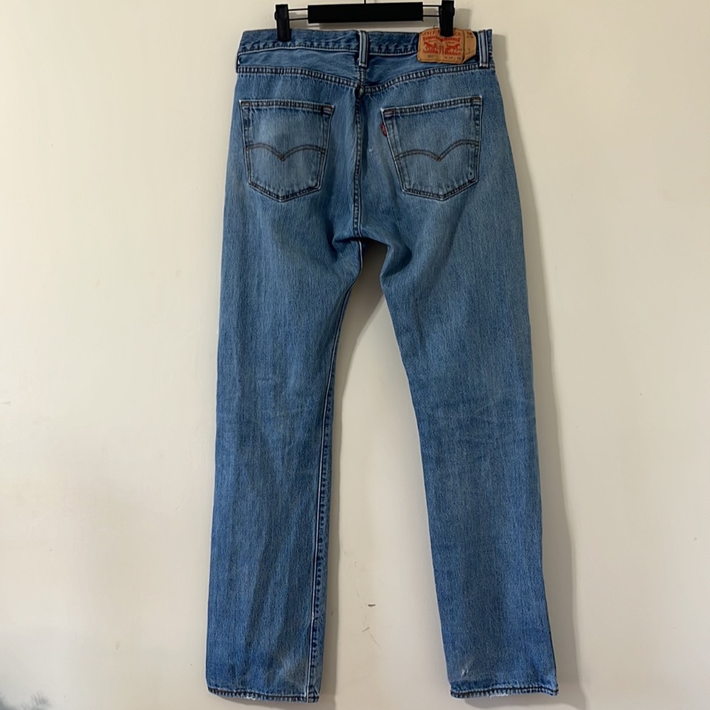 Levi’s Men’s 501 Light Wash Distressed Straight Leg Jeans Size 34 X 36 - Picture 6 of 13